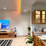 Aaru Maadi Luxe Retreat